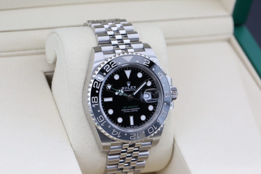Rolex 126710GRNR Black GMT MASTER II 40mm 2025 Bruce Wayne