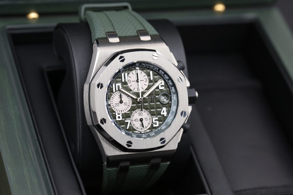 Audemars Piguet 26238TI.OO.A056CA.01 Green ROYAL OAK OFFSHORE  42mm 2022