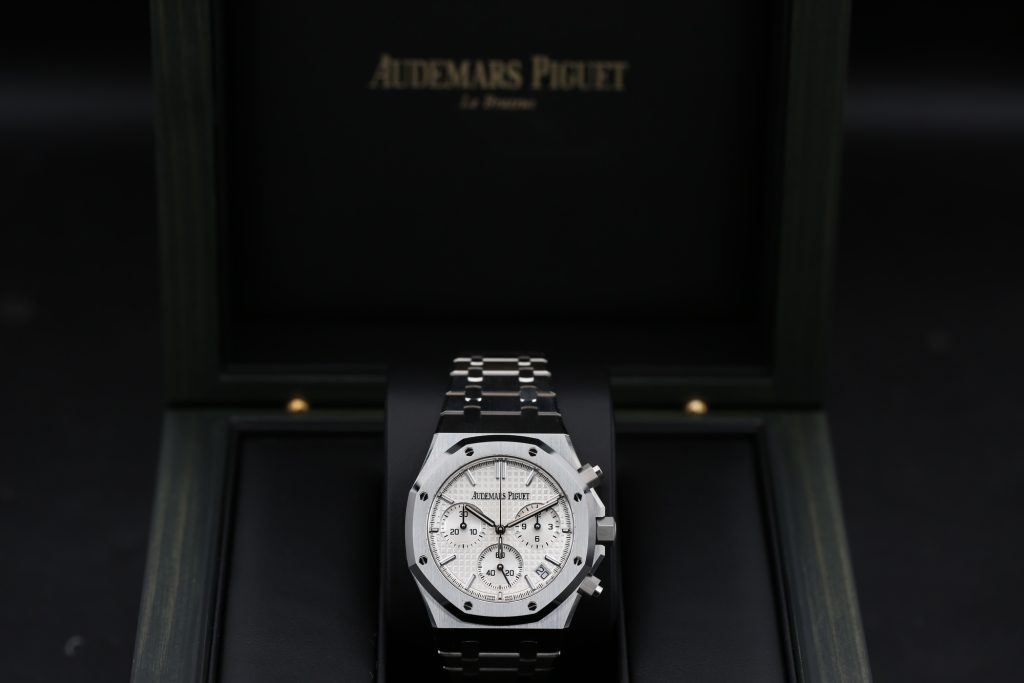 Audemars Piguet 26240ST.OO.1320ST.03 White ROYAL OAK CHRONOGRAPH  41mm 2022 50TH ANNIVERSARY