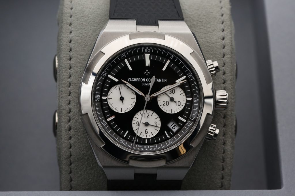 Vacheron Constantin 5520V/210A-B481 Black OVERSEAS  42.5mm 2025