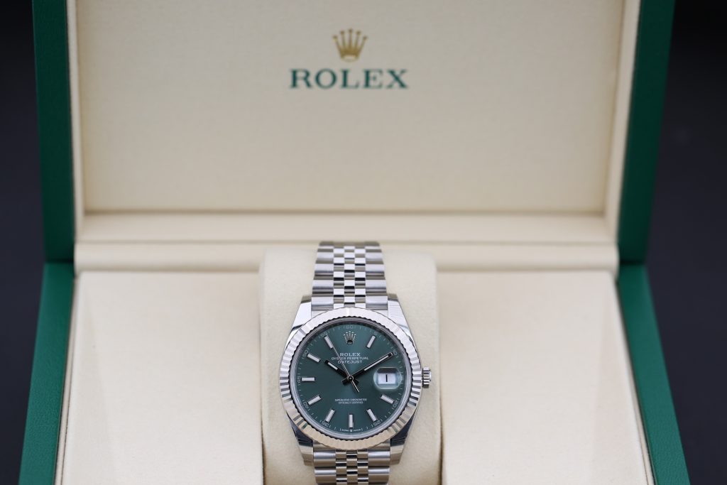 Rolex 126334 Mint Green DATEJUST 41mm 2025