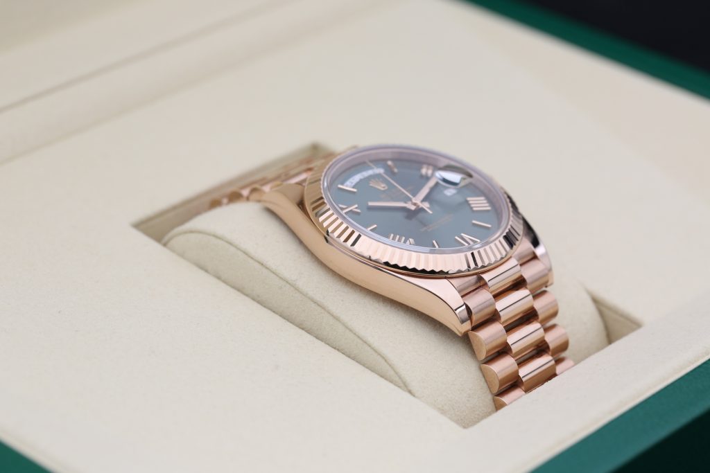 Rolex 228235 Olive DAY-DATE 40mm 2025
