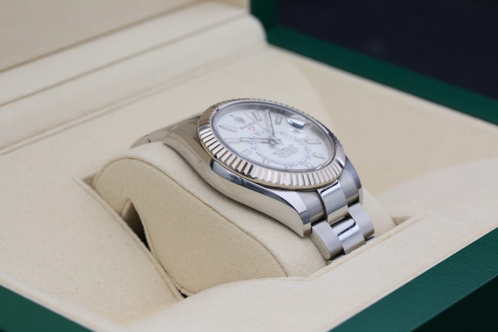 Rolex 326934 White SKY-DWELLER 42mm
