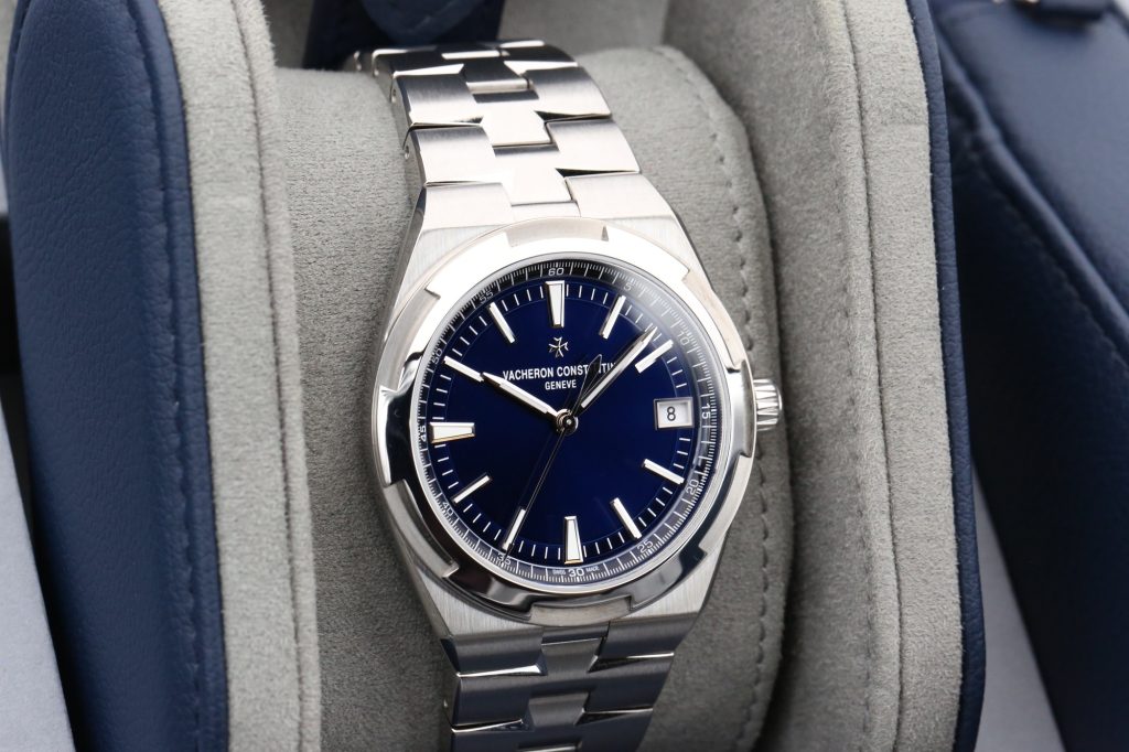 Vacheron Constantin 4520V/210A-B128 Blue OVERSEAS  41mm 2024