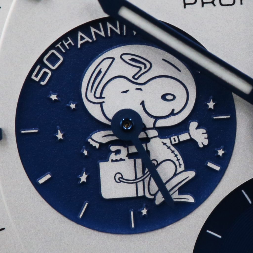 Omega 310.32.42.50.02.001 Snoopy SPEED MASTER SNOOPY 42mm 2026 Snoopy