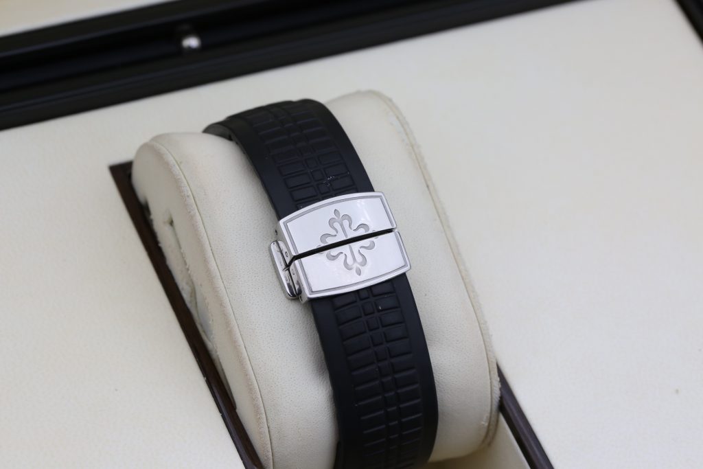 Patek Philippe 5167A-001 Black AQUANAUT  40mm 2020