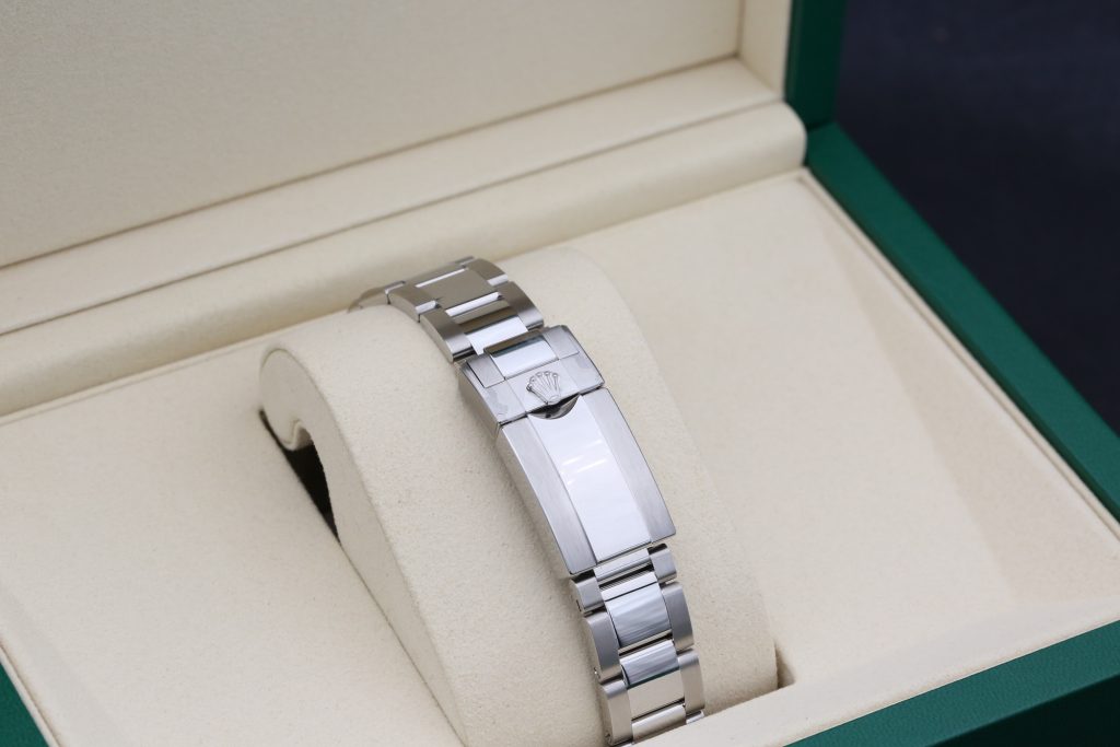 Rolex 126710GRNR Black GMT MASTER II 40mm 2026 Bruce Wayne