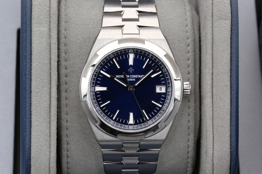 Vacheron Constantin 4520V/210A-B128 Blue OVERSEAS  41mm 2024