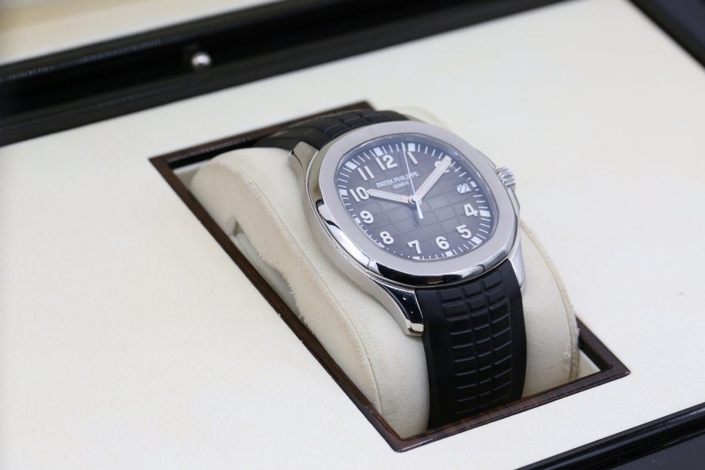 Patek Philippe 5167A-001 Black AQUANAUT  40mm 2020