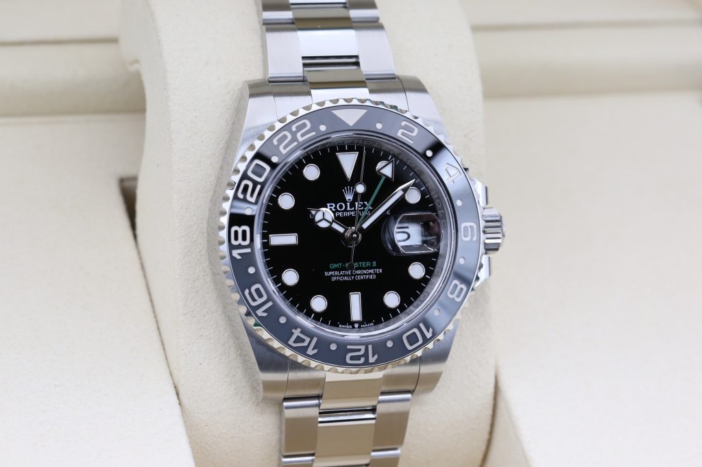 Rolex 126710GRNR Black GMT MASTER II 40mm 2026 Bruce Wayne