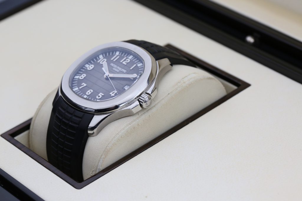 Patek Philippe 5167A-001 Black AQUANAUT  40mm 2020