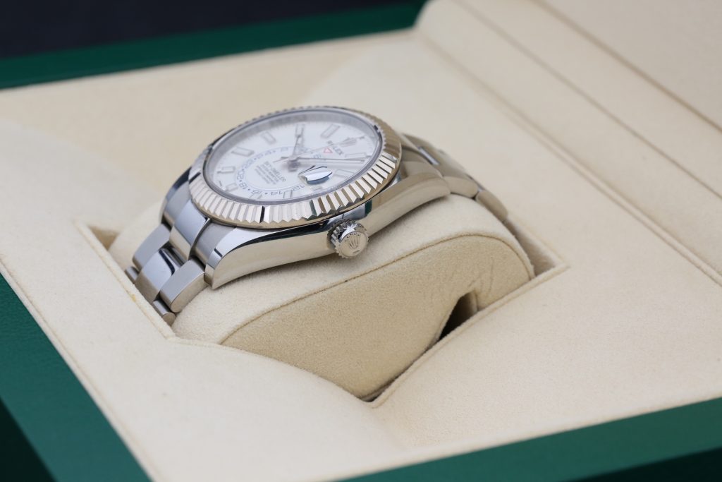 Rolex 326934 White SKY-DWELLER 42mm