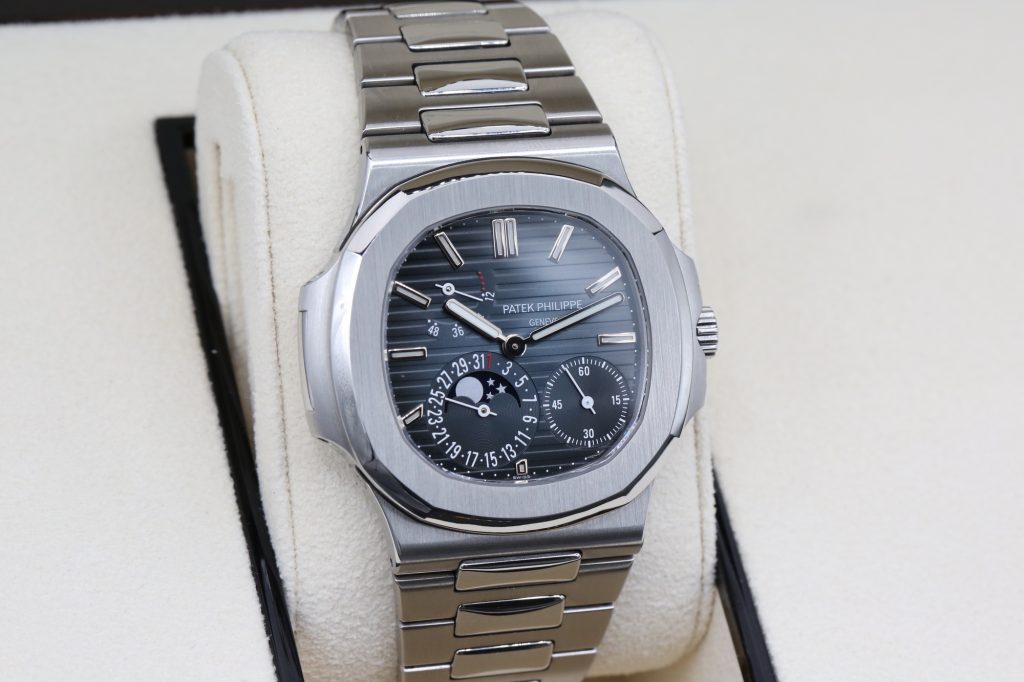 Patek Philippe 5712/1A-001 Blue NAUTILUS 40mm 2012