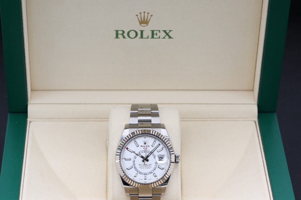 Rolex 326934 White SKY-DWELLER 42mm