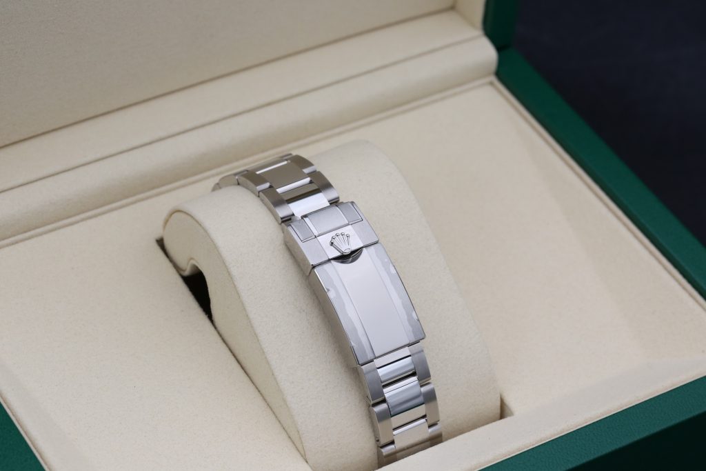 Rolex 126710GRNR Black GMT MASTER II 40mm 2026 Bruce Wayne