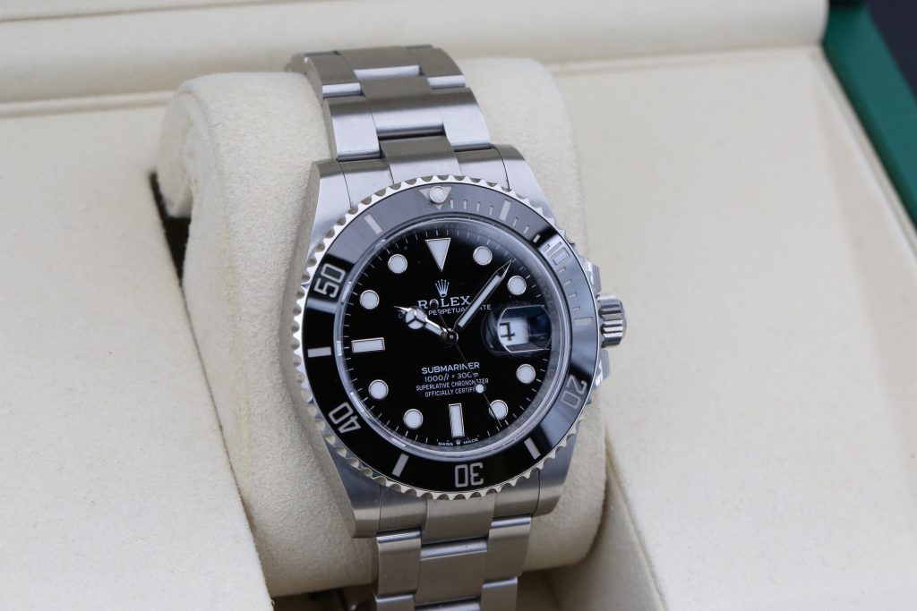 Rolex 126610LN Black SUBMARINER 41mm 2025