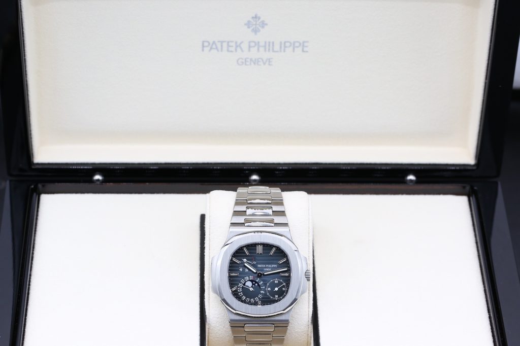 Patek Philippe 5712/1A-001 Blue NAUTILUS 40mm 2012