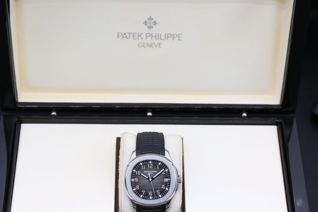 Patek Philippe 5167A-001 Black AQUANAUT  40mm 2020