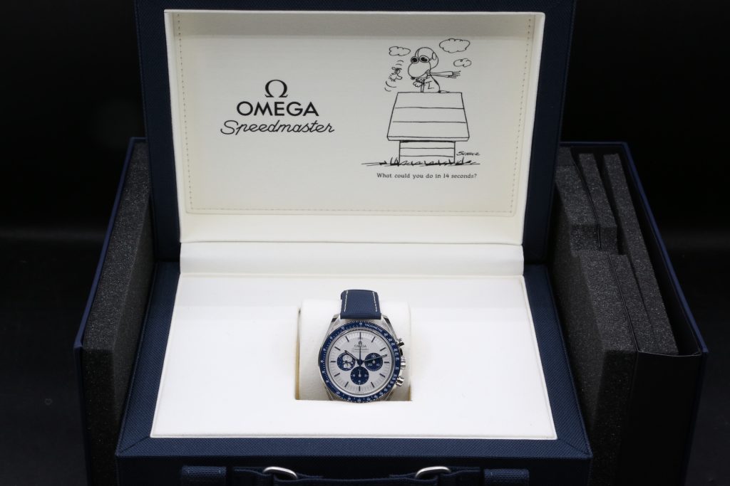 Omega 310.32.42.50.02.001 Snoopy SPEED MASTER SNOOPY 42mm 2026 Snoopy