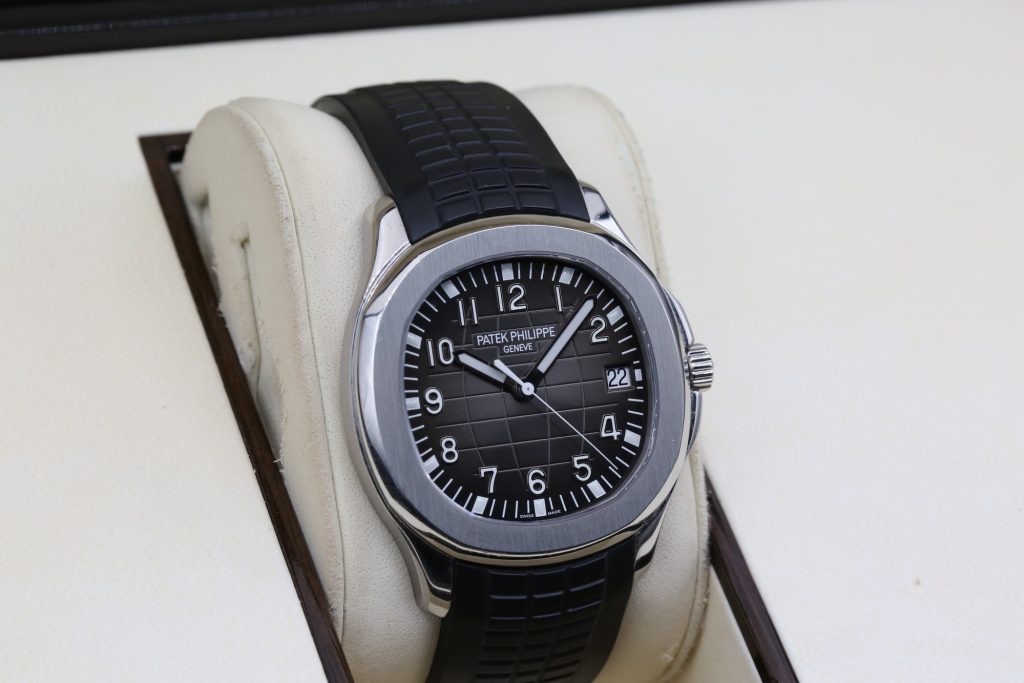Patek Philippe 5167A-001 Black AQUANAUT  40mm 2020